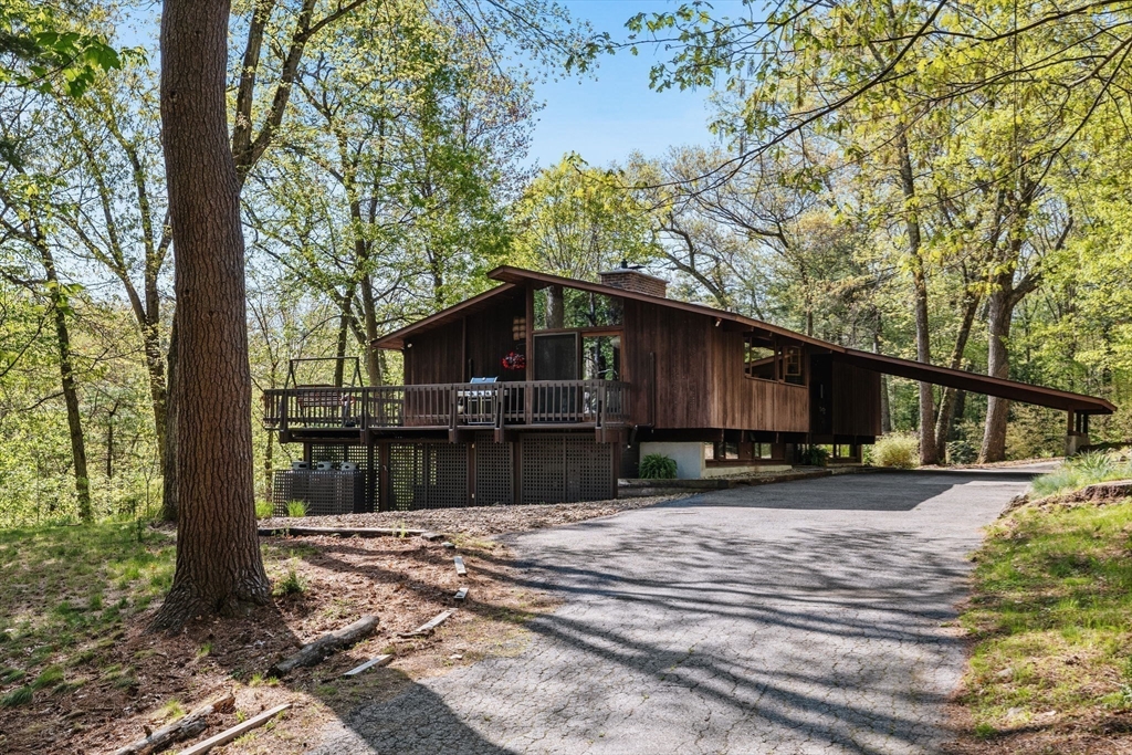 16 Belvedere Road Boxford, MA 01921 - Photo 1 of 35 a house view with a outdoor space