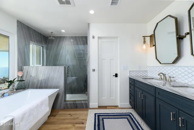 $2,395,000 | 818 Caliente Lane, Ventura, CA 93001