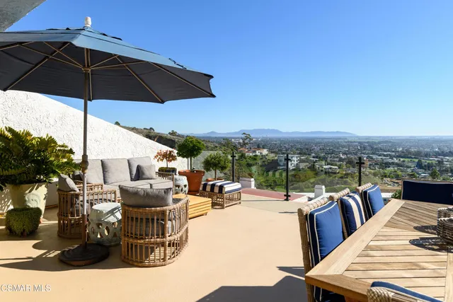 $2,395,000 | 818 Caliente Lane, Ventura, CA 93001