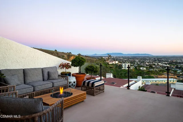 $2,395,000 | 818 Caliente Lane, Ventura, CA 93001