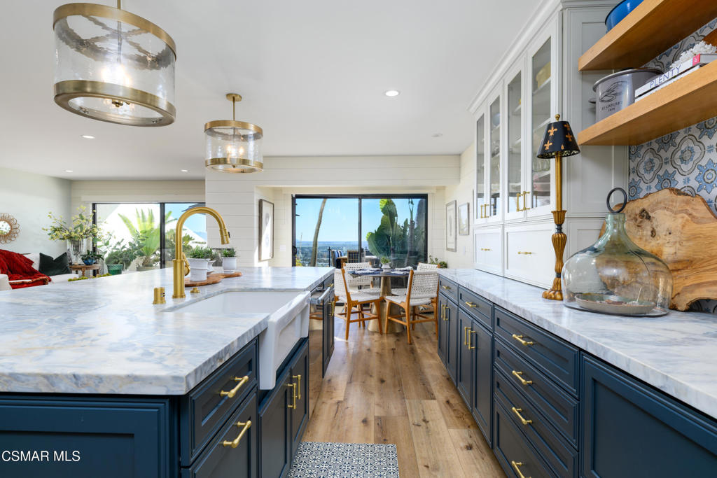 818 Caliente Lane Ventura, CA 93001 - Photo 8 of 43