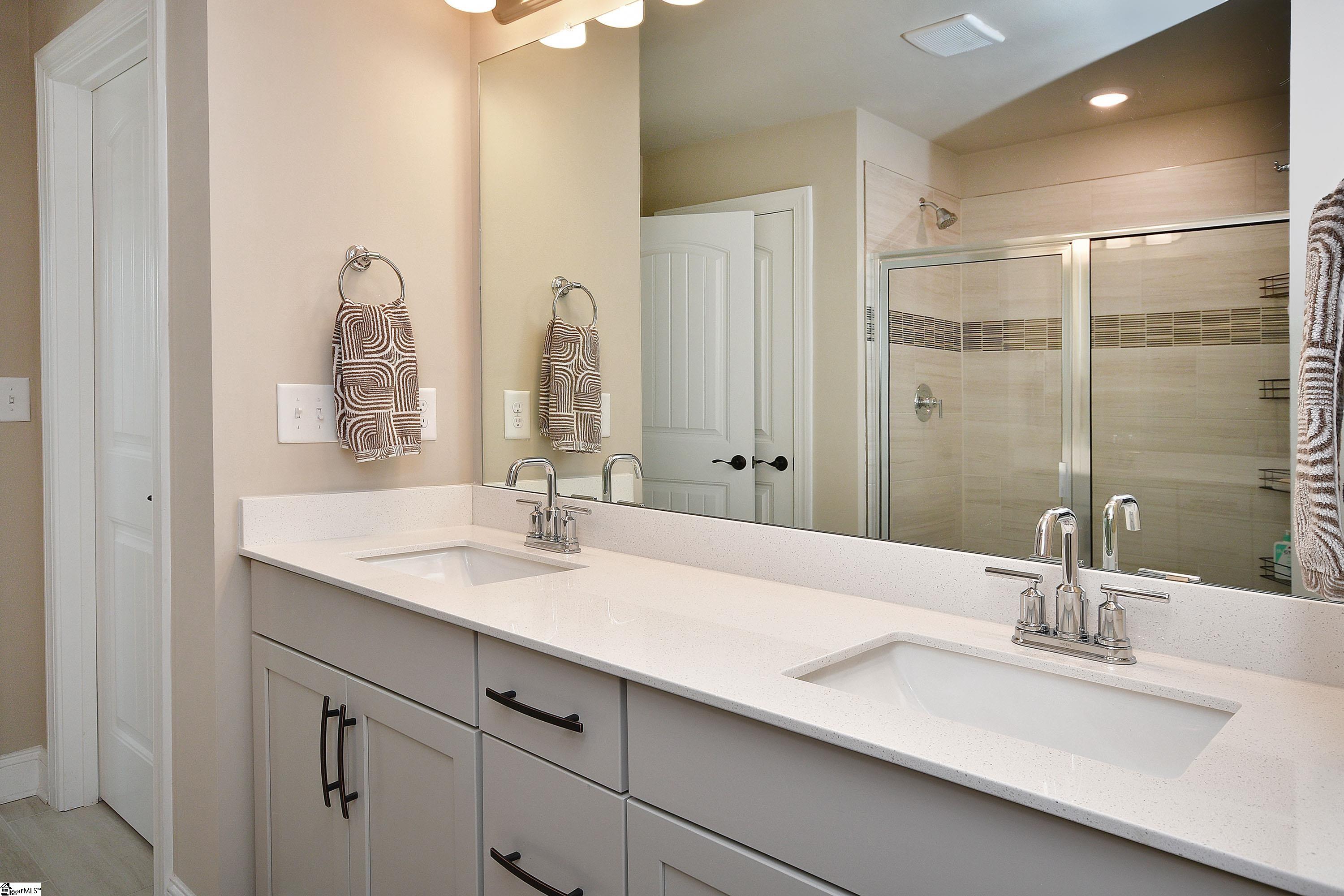 304 River Otter Road Simpsonville, SC 29680 - Photo 18 of 34 Gallery Image 18