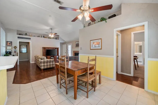 a view of a livingroom and dining room