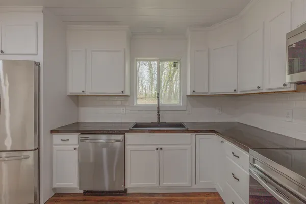 $365,000 | 1157 Boy Scout Road, Hixson, TN 37343