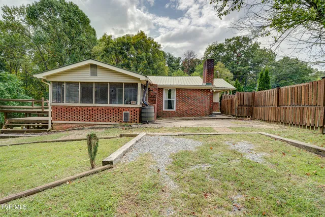 $180,000 | 165 Horse Creek Road, Chuckey, TN 37641