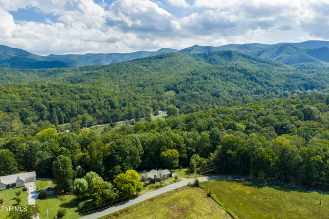 $180,000 | 165 Horse Creek Road, Chuckey, TN 37641