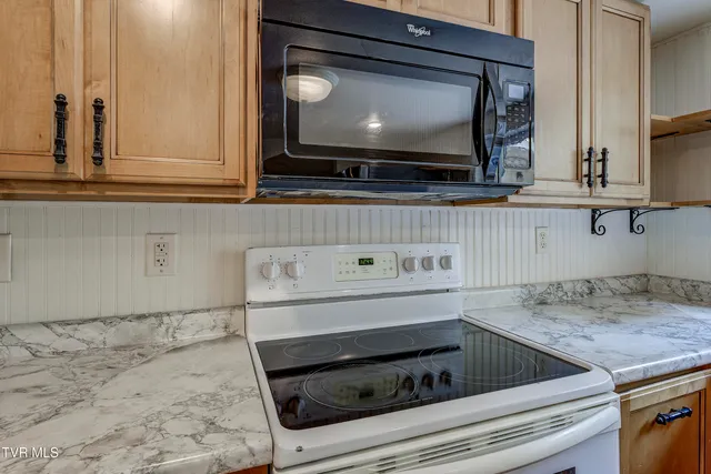 $180,000 | 165 Horse Creek Road, Chuckey, TN 37641