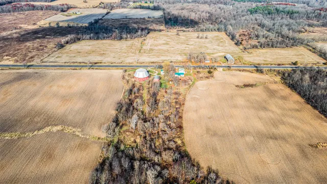 $379,900 | 7814 M-79, Nashville, MI 49073