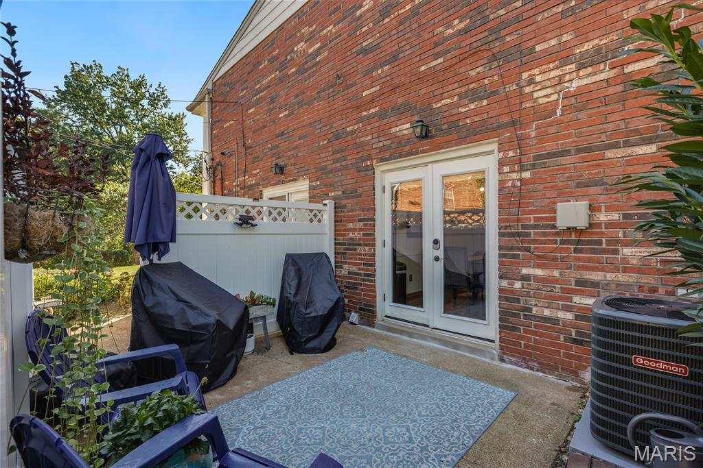 438 North Sappington Road, Unit B Glendale, MO 63122 - Photo 18 of 21 Gallery Image 18