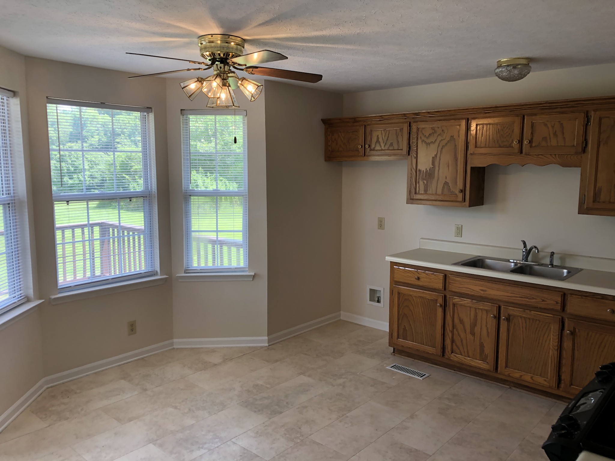 1801 Woods Ferry Road Lebanon, TN 37087 - Photo 4 of 12 Gallery Image 4