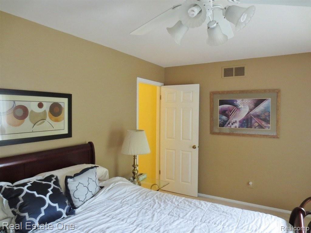 1227 Candlestick Lane, Unit 123 Rochester, MI 48306 - Photo 9 of 12 9 Master Bedroom.jpg