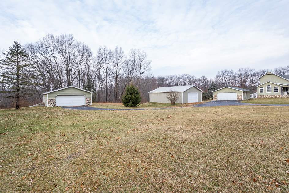 10450 Cooper Road Pleasant Lake, MI 49272 - Photo 4 of 44 Photo 4