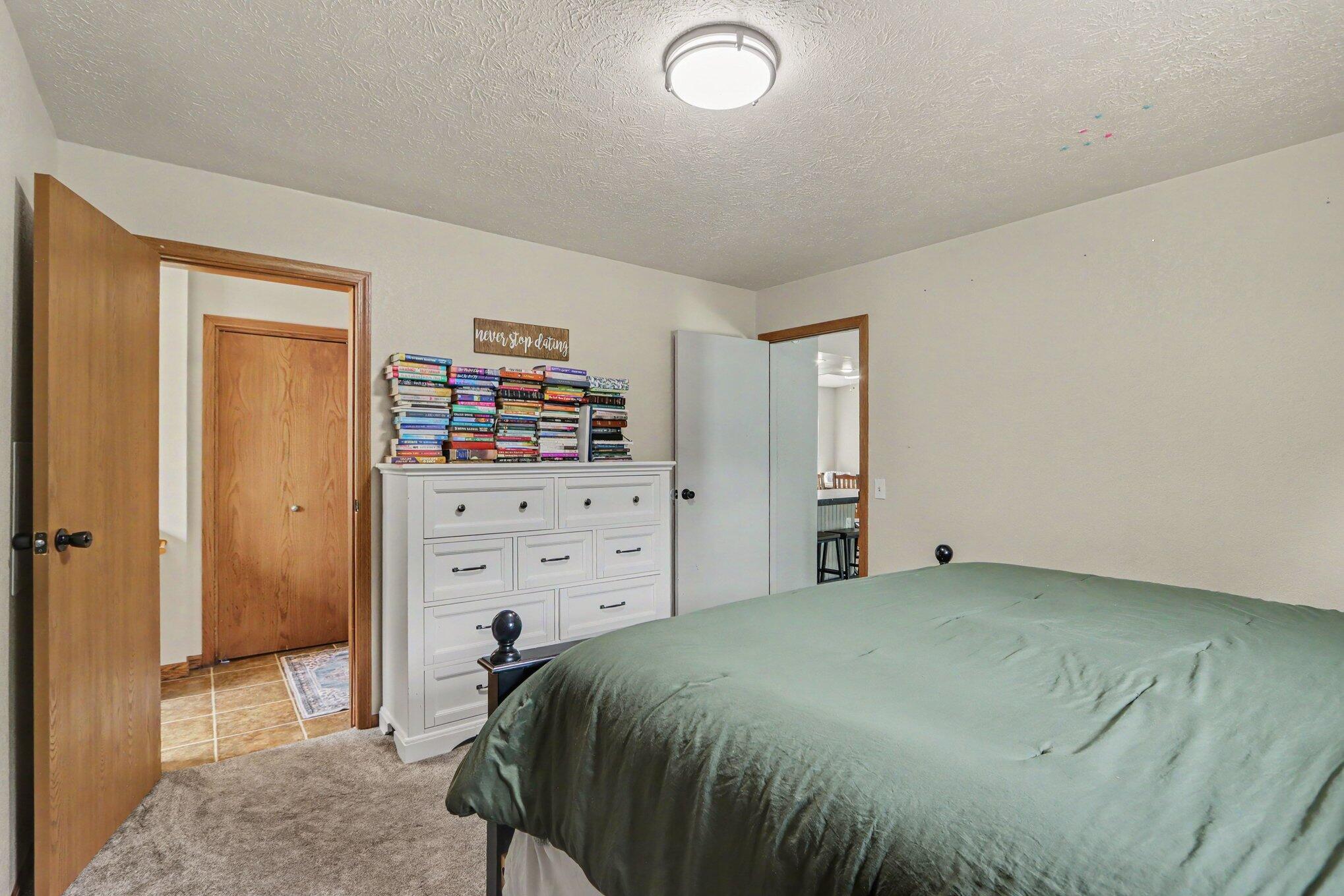 56883 Pulver Road Three Rivers, MI 49093 - Photo 14 of 30 011_file_7095