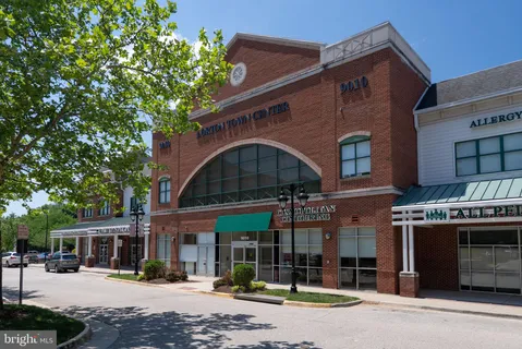 $879,900 | 9017 Harrover Place, Lorton, VA 22079