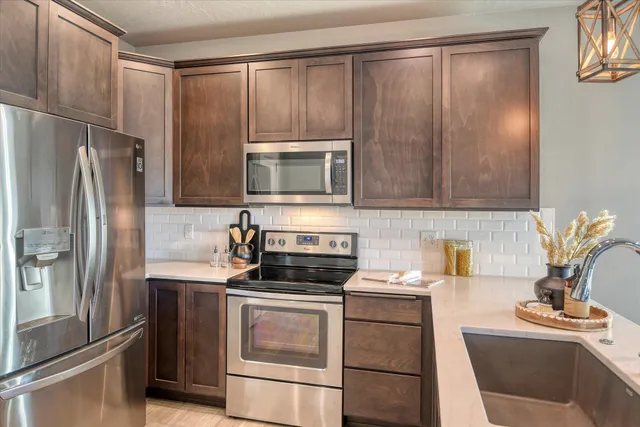 $499,000 | 7169 South Parkridge Boulevard, Spokane, WA 99224