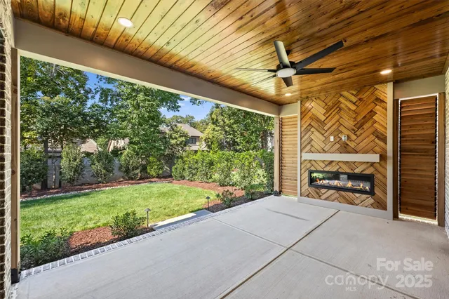 $1,985,000 | 1211 Royal Prince Court, Charlotte, NC 28211