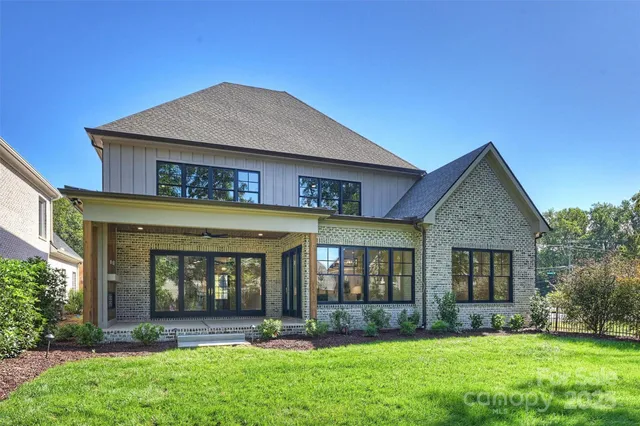 $1,985,000 | 1211 Royal Prince Court, Charlotte, NC 28211