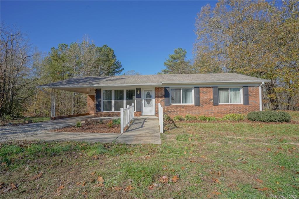 40607 Barnhardt Road New London, NC 28127 - Photo 3 of 41 Gallery Image 3