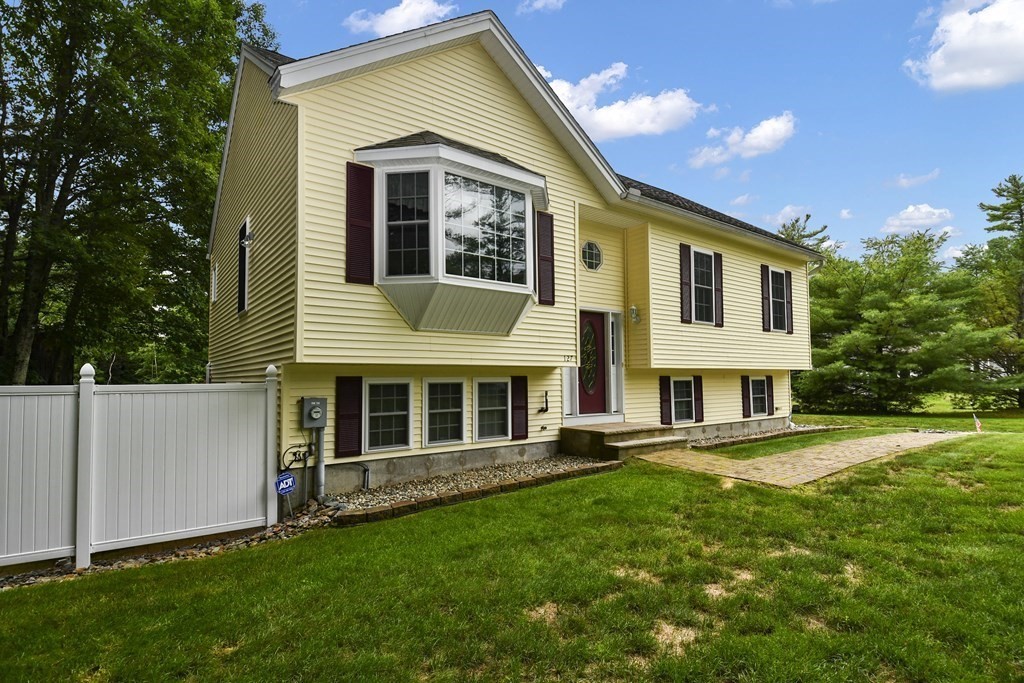 127 Sherbert Road Ashburnham, MA 01430 - Photo 2 of 37