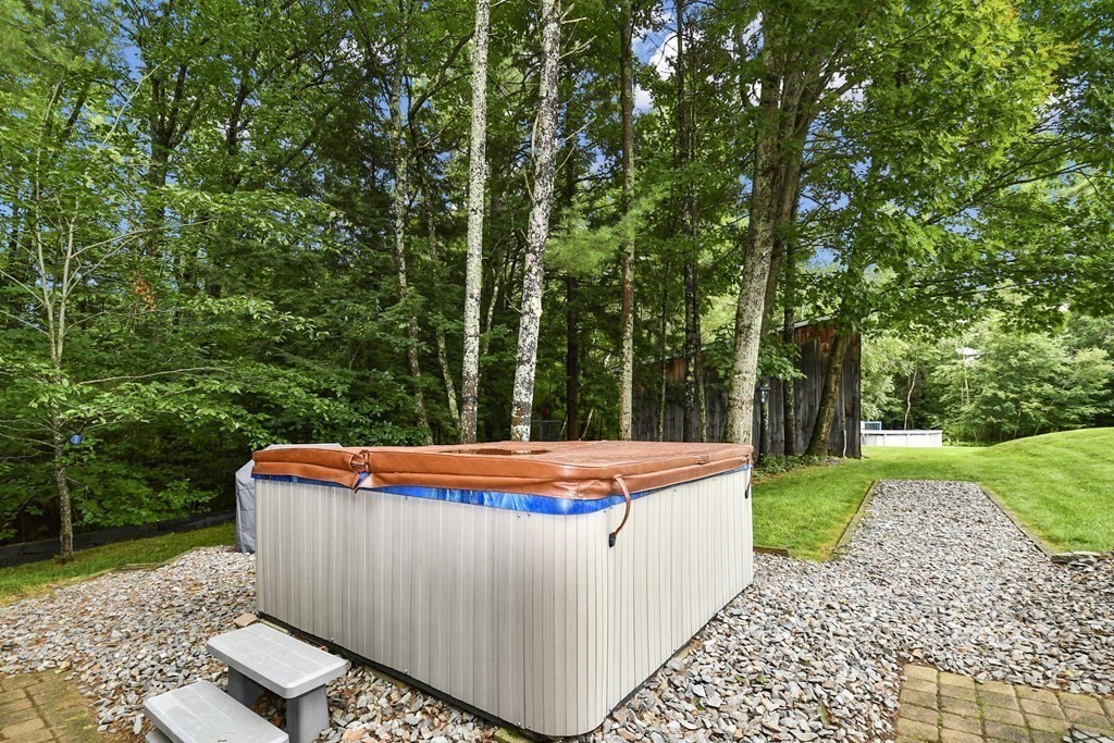127 Sherbert Road Ashburnham, MA 01430 - Photo 29 of 37