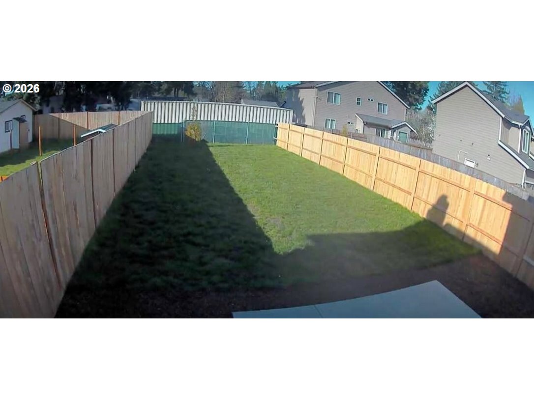 12451 Southeast Harold Street Portland, OR 97236 - Photo 4 of 26