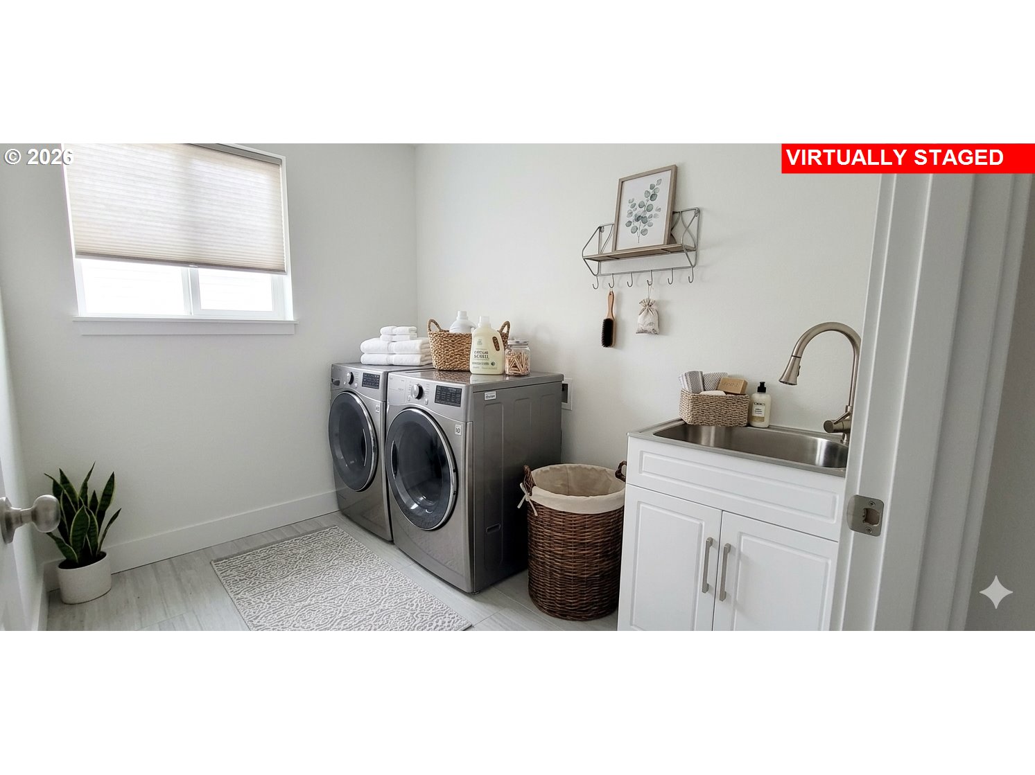 12451 Southeast Harold Street Portland, OR 97236 - Photo 10 of 26