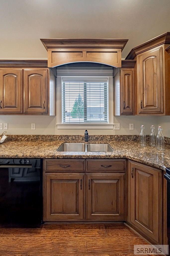 3750 East Ridgeland Drive Idaho Falls, ID 83401 - Photo 13 of 46