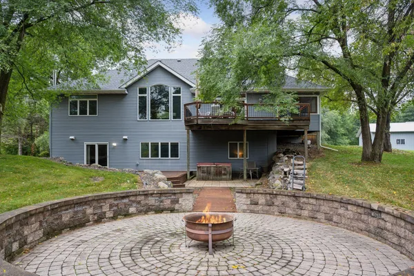 $900,000 | 19148 Eaglewood Road, Clearwater, MN 55320