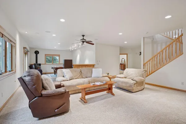 $900,000 | 19148 Eaglewood Road, Clearwater, MN 55320