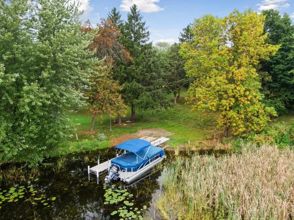 $900,000 | 19148 Eaglewood Road, Clearwater, MN 55320