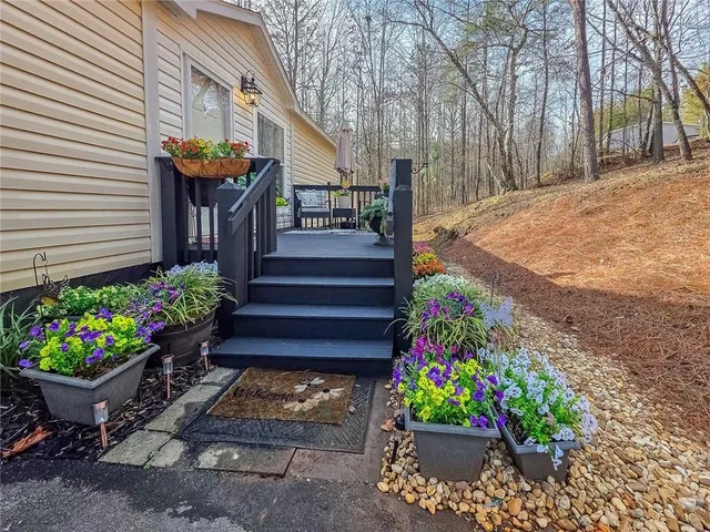 $299,900 | 234 Pine Tree Lane, Dahlonega, GA 30533