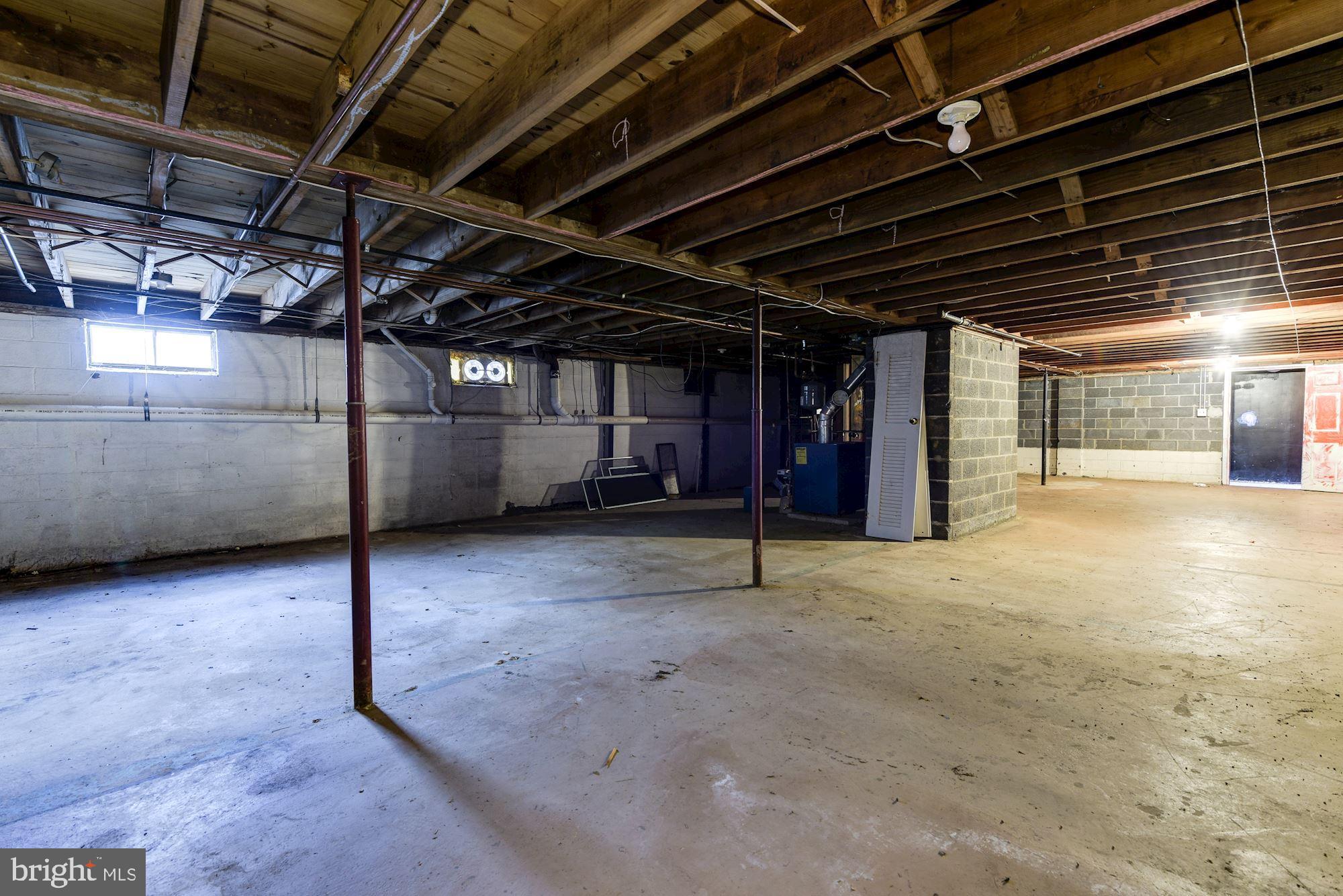 76 Federal City Road Ewing, NJ 08638 - Photo 30 of 32 Full Unfinished Basement: 50'x25'