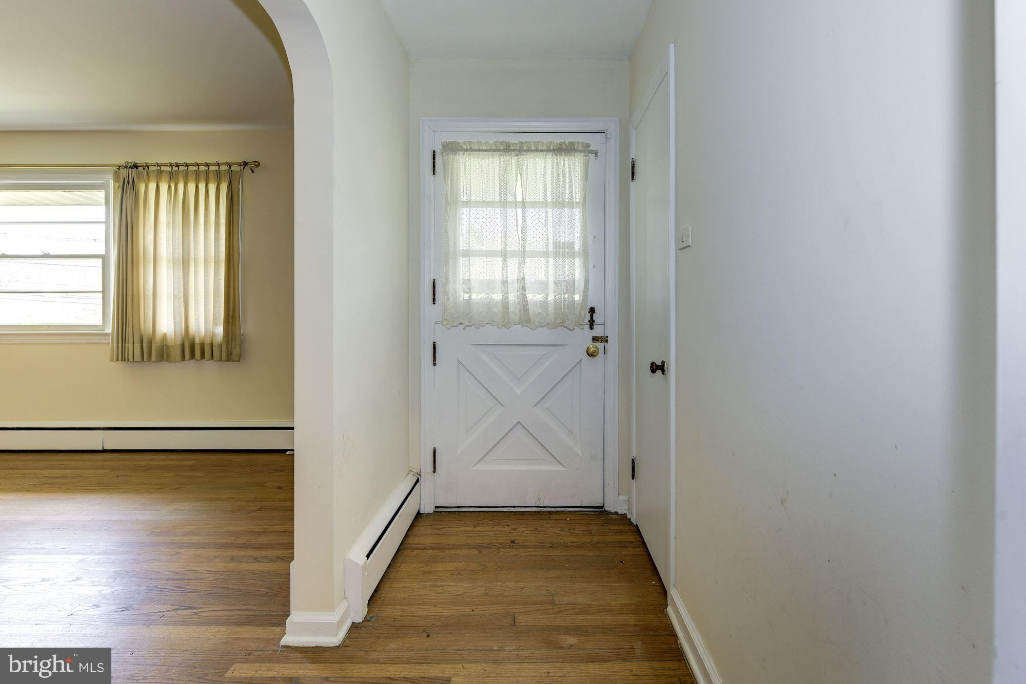 76 Federal City Road Ewing, NJ 08638 - Photo 4 of 32 View of Front Door