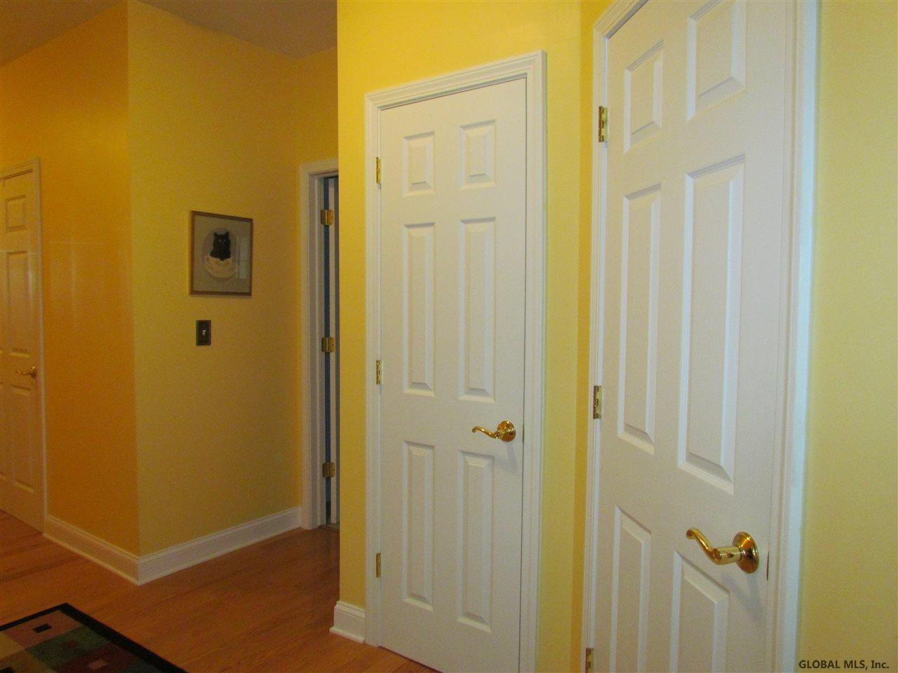 312 N Ridge Troy, NY 12182 - Photo 11 of 25 Photo 11