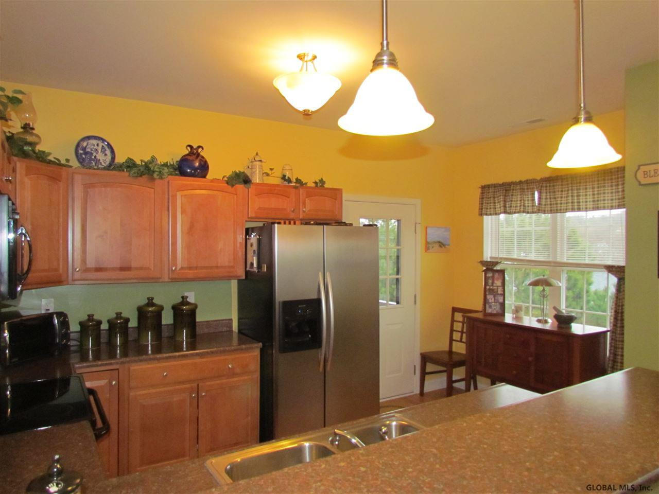 312 N Ridge Troy, NY 12182 - Photo 13 of 25 Photo 13
