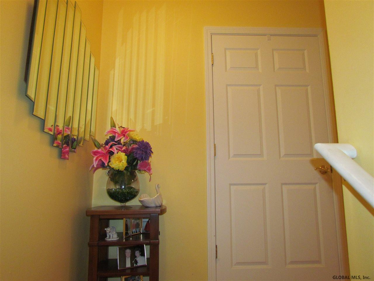 312 N Ridge Troy, NY 12182 - Photo 5 of 25 Photo 5