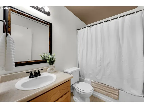 $410,000 | 17200 Southeast 26th Drive, Unit L43, Vancouver, WA 98683