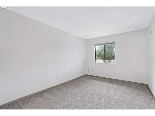 $199,900 | 3391 Northeast 162nd Avenue, Portland, OR 97230