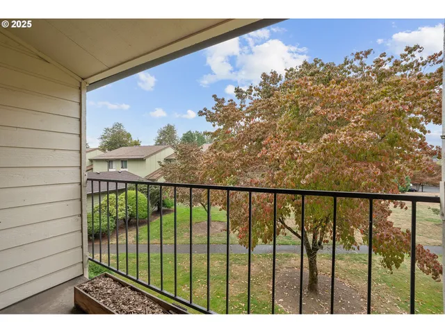 $199,900 | 3391 Northeast 162nd Avenue, Portland, OR 97230