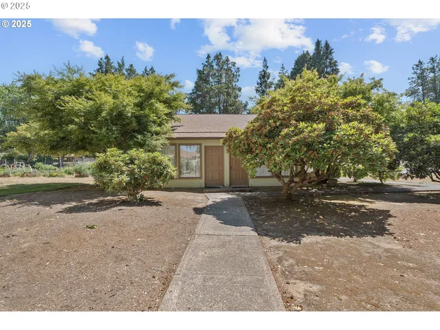 $199,900 | 3391 Northeast 162nd Avenue, Portland, OR 97230