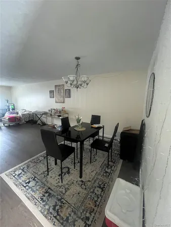 $2,000 | 22 Brittany Drive, Middletown, NY 10940
