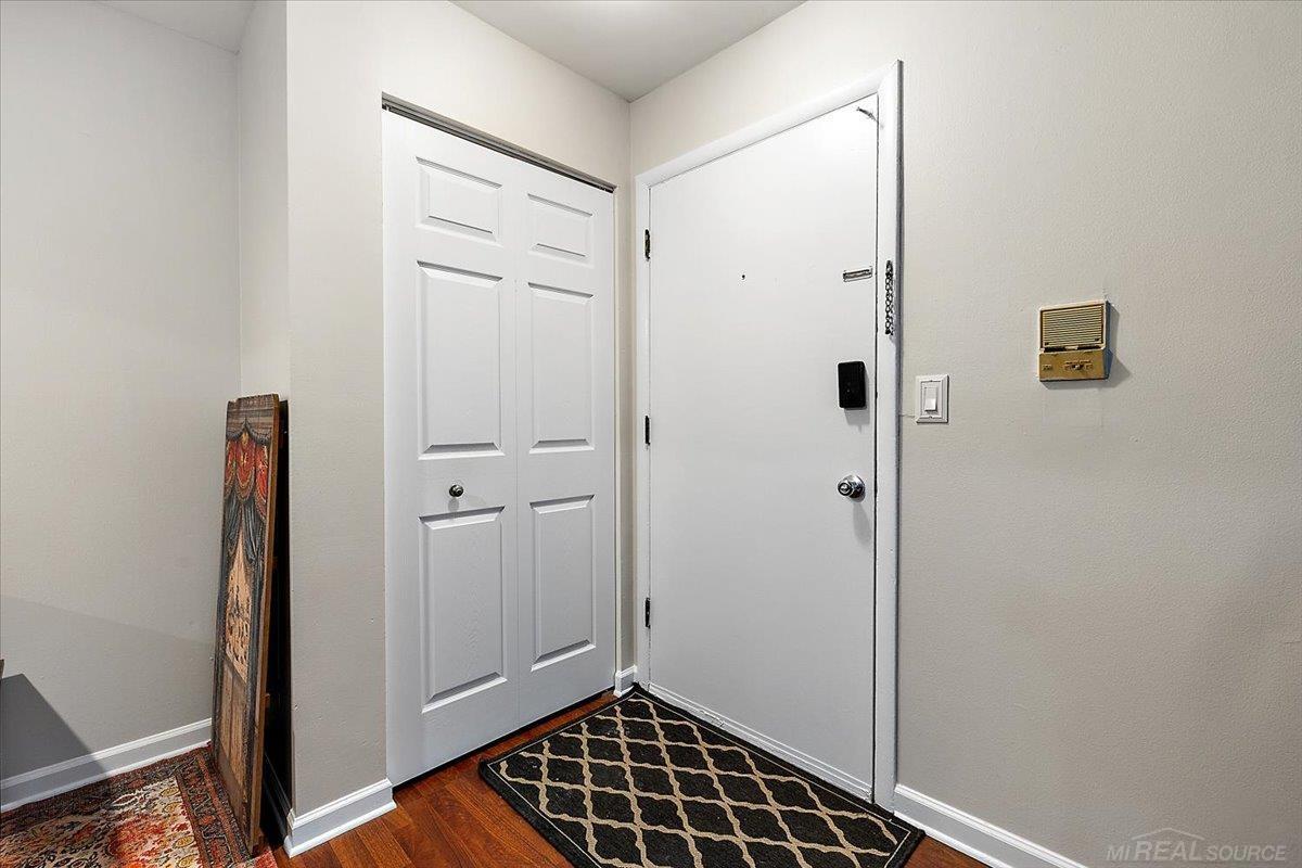 803 Plate Street, Unit 105 Rochester, MI 48307 - Photo 4 of 23