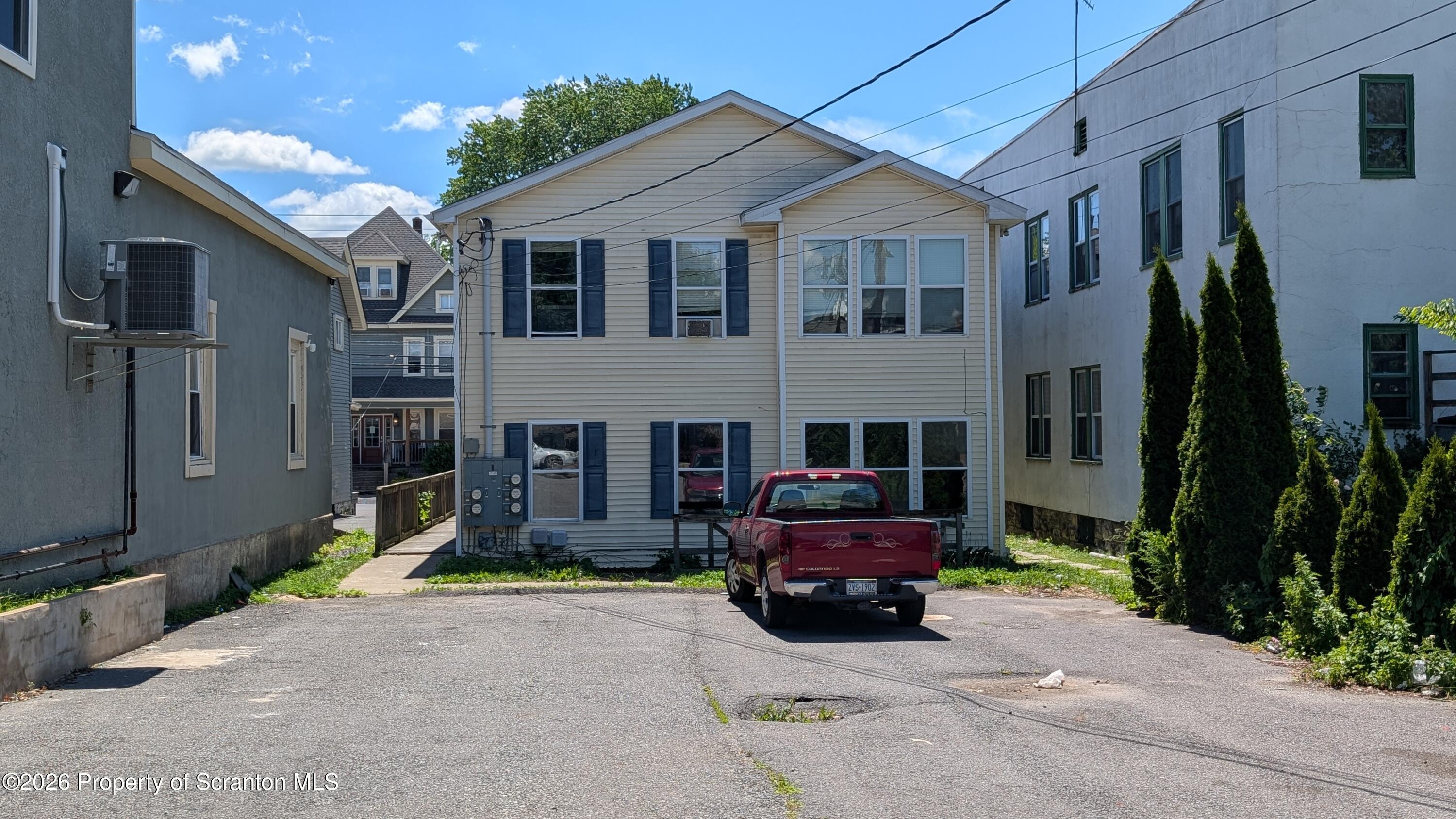 114 Prospect Avenue, Unit 2 Scranton, PA 18505 - Photo 6 of 10 Parking