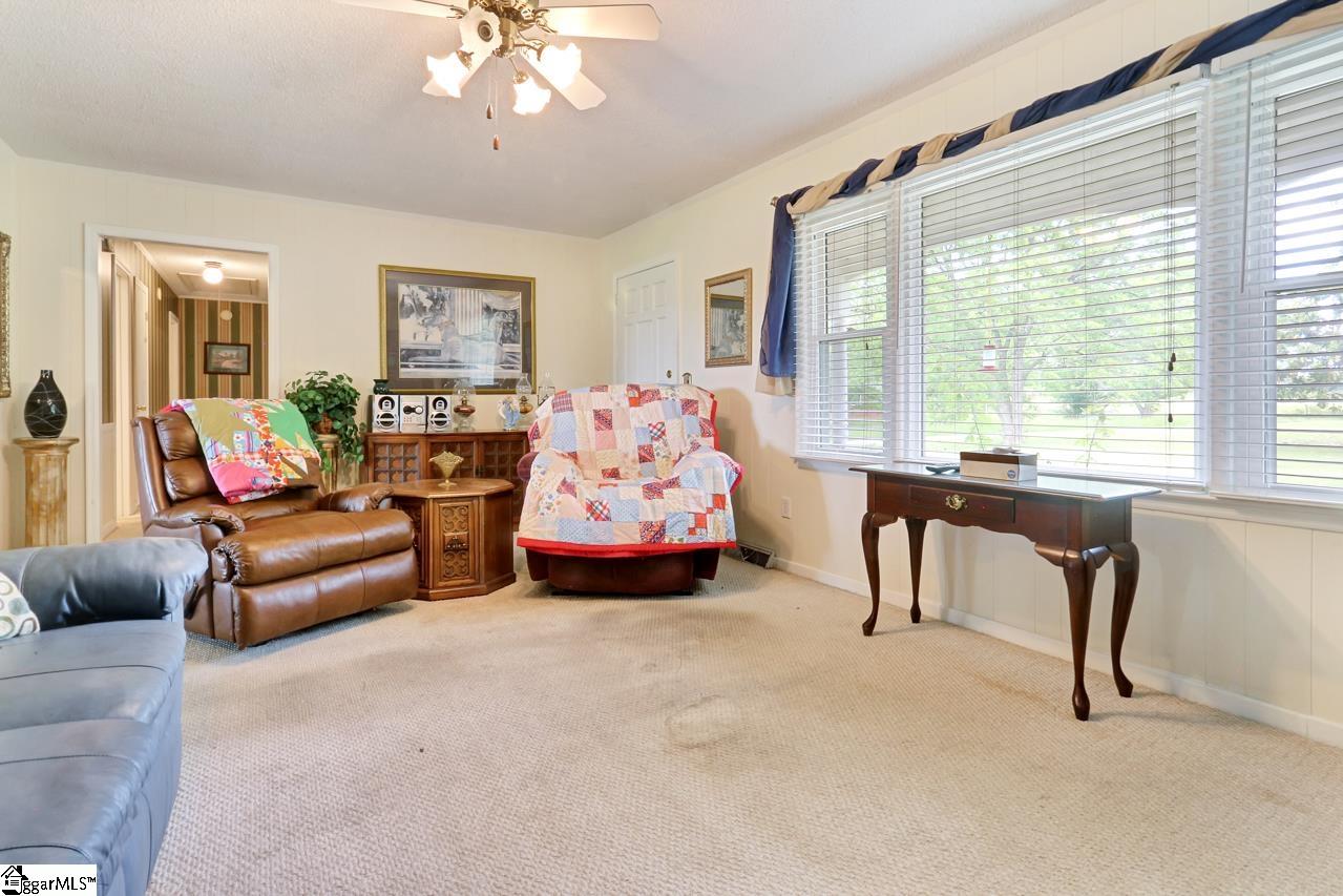 112 Heath Hill Road Duncan, SC 29334 - Photo 11 of 28