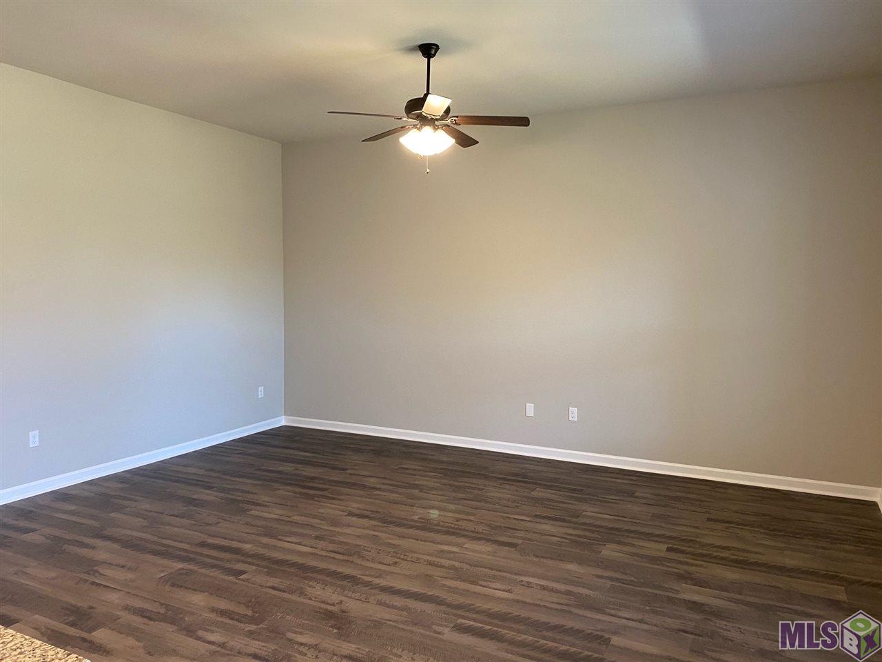 120 Shadow Pointe Road Thibodaux, LA 70301 - Photo 2 of 12 Gallery Image 2