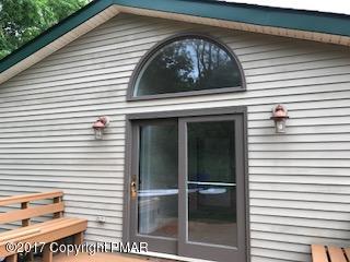 197 Devils Hole Road Cresco, PA 18326 - Photo 25 of 27 a view of entryway