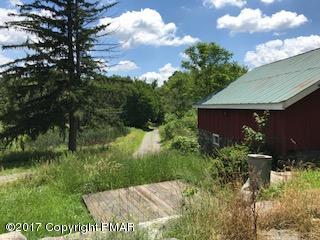 197 Devils Hole Road Cresco, PA 18326 - Photo 9 of 27 a view of a backyard