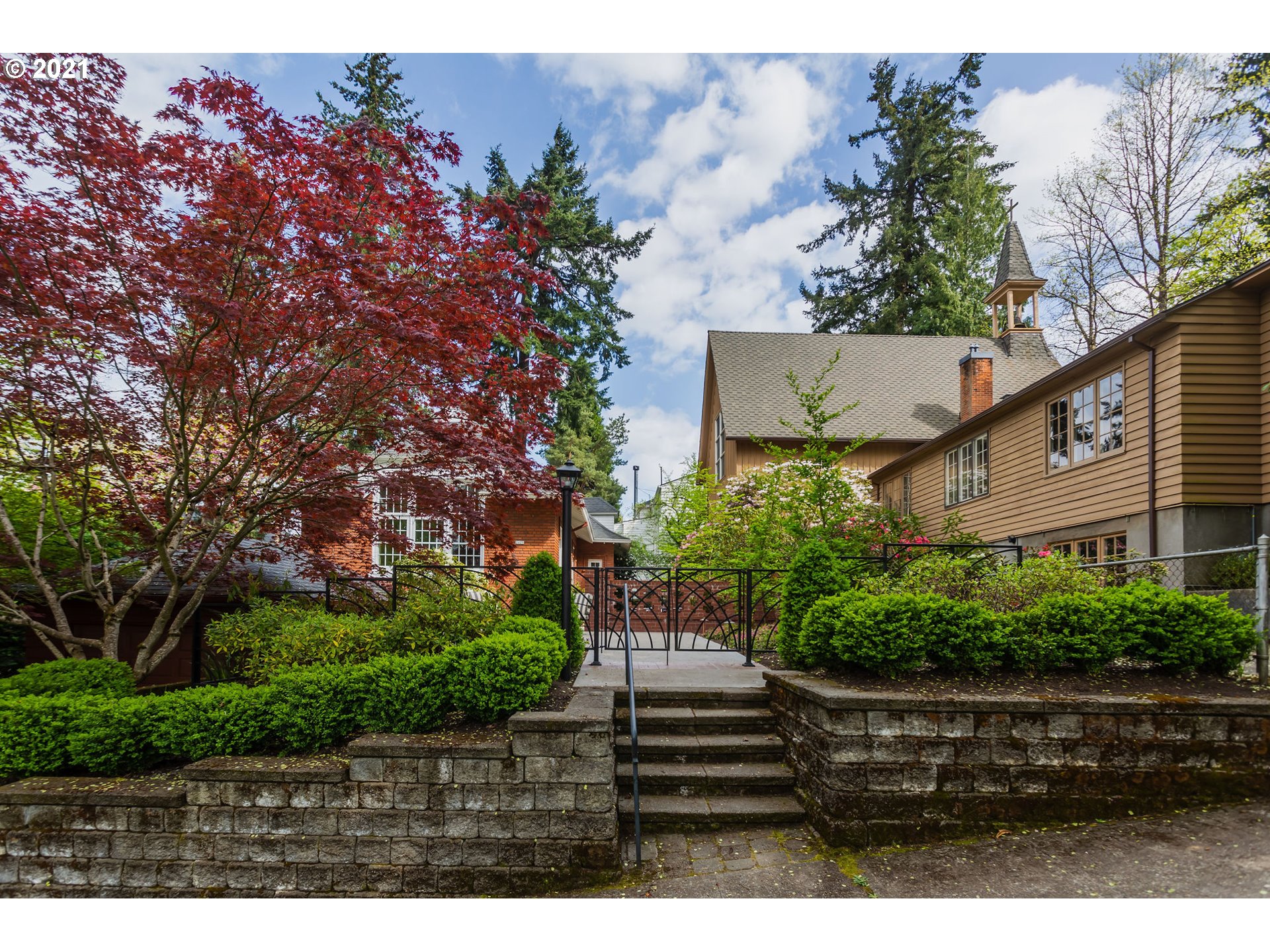 2428 Southwest 19th Avenue Portland, OR 97201 - Photo 19 of 25 Gallery Image 19