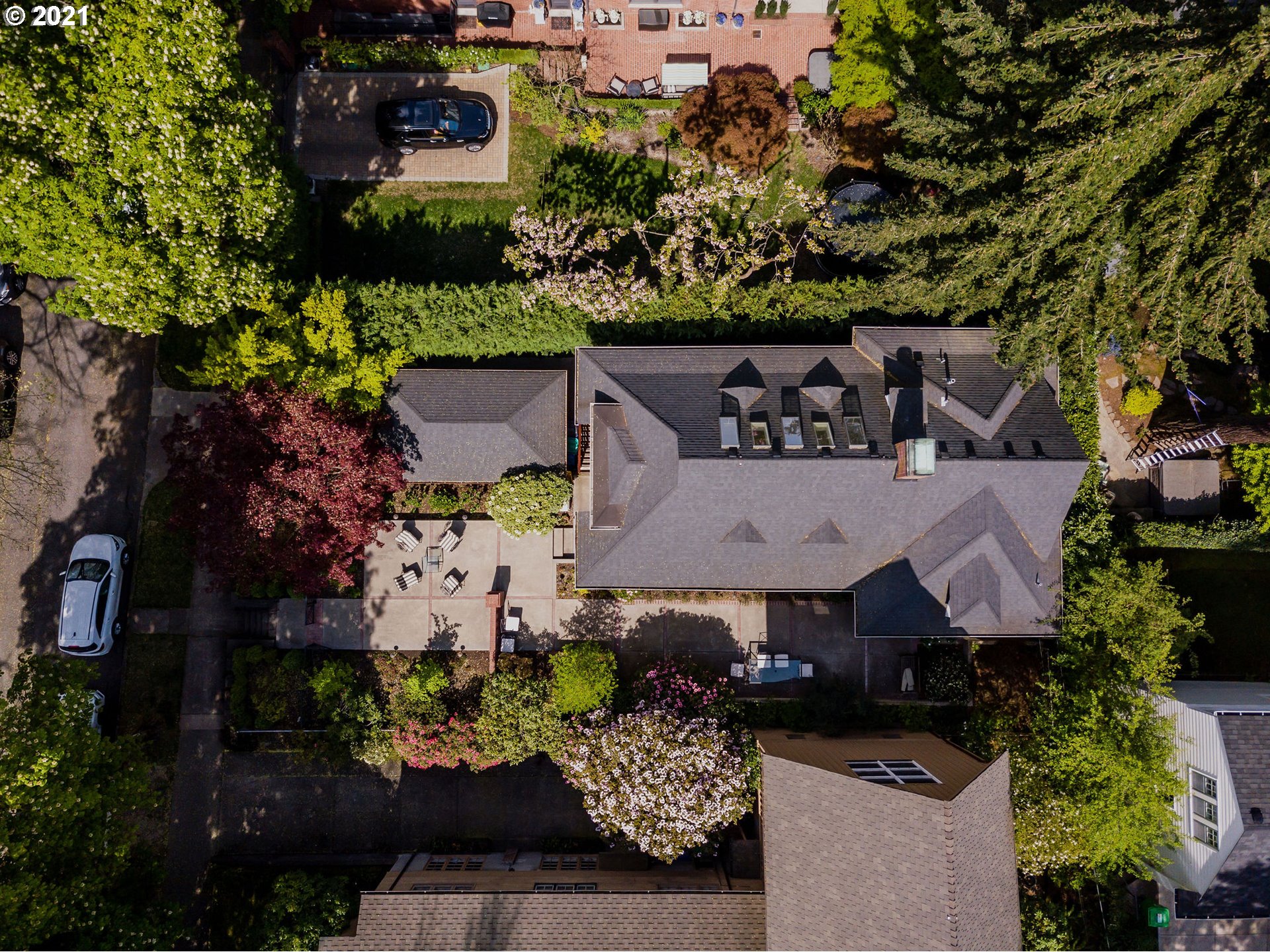 2428 Southwest 19th Avenue Portland, OR 97201 - Photo 20 of 25 Gallery Image 20