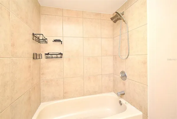 $1,400 | 121 Lori Anne Lane, Unit 121, Winter Springs, FL 32708